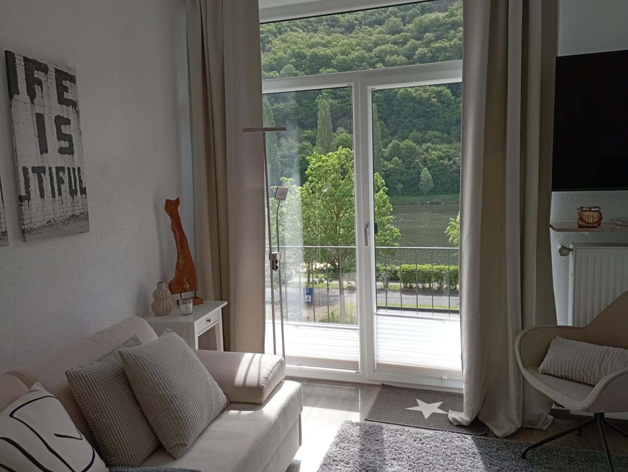 Апартаменты Haus Mosel Клоттен Номер фото